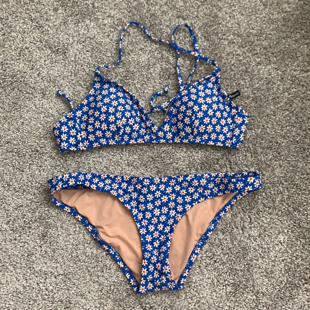 Madewell blue daisy bikini swim set